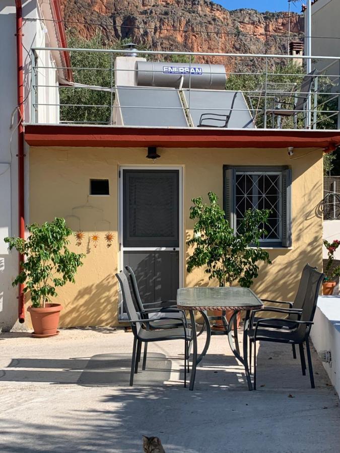 Zacharos Elegant Studio Λεωνίδιο Εξωτερικό φωτογραφία